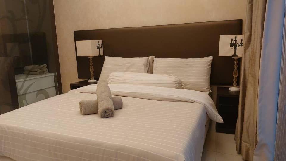Julie Plaza Damas & Residences Kuala Lumpur
