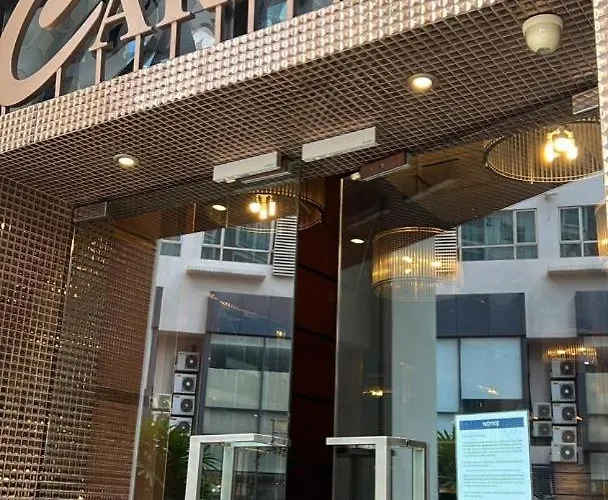 Julie Villa Plaza Damas Suites & Residences Kuala Lumpur